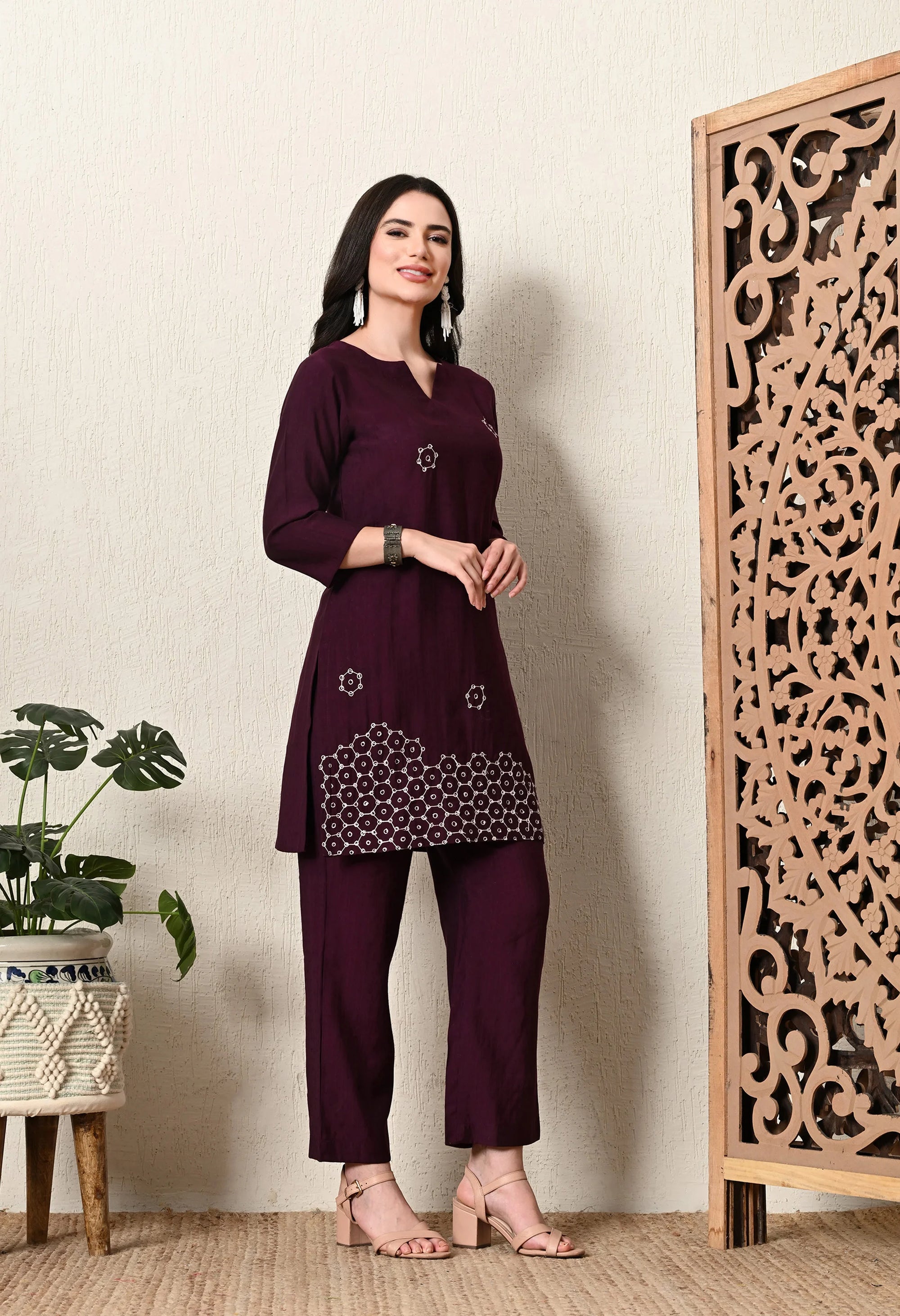 Aari work Purple Kurta Set_3_Trisukh Clothing 