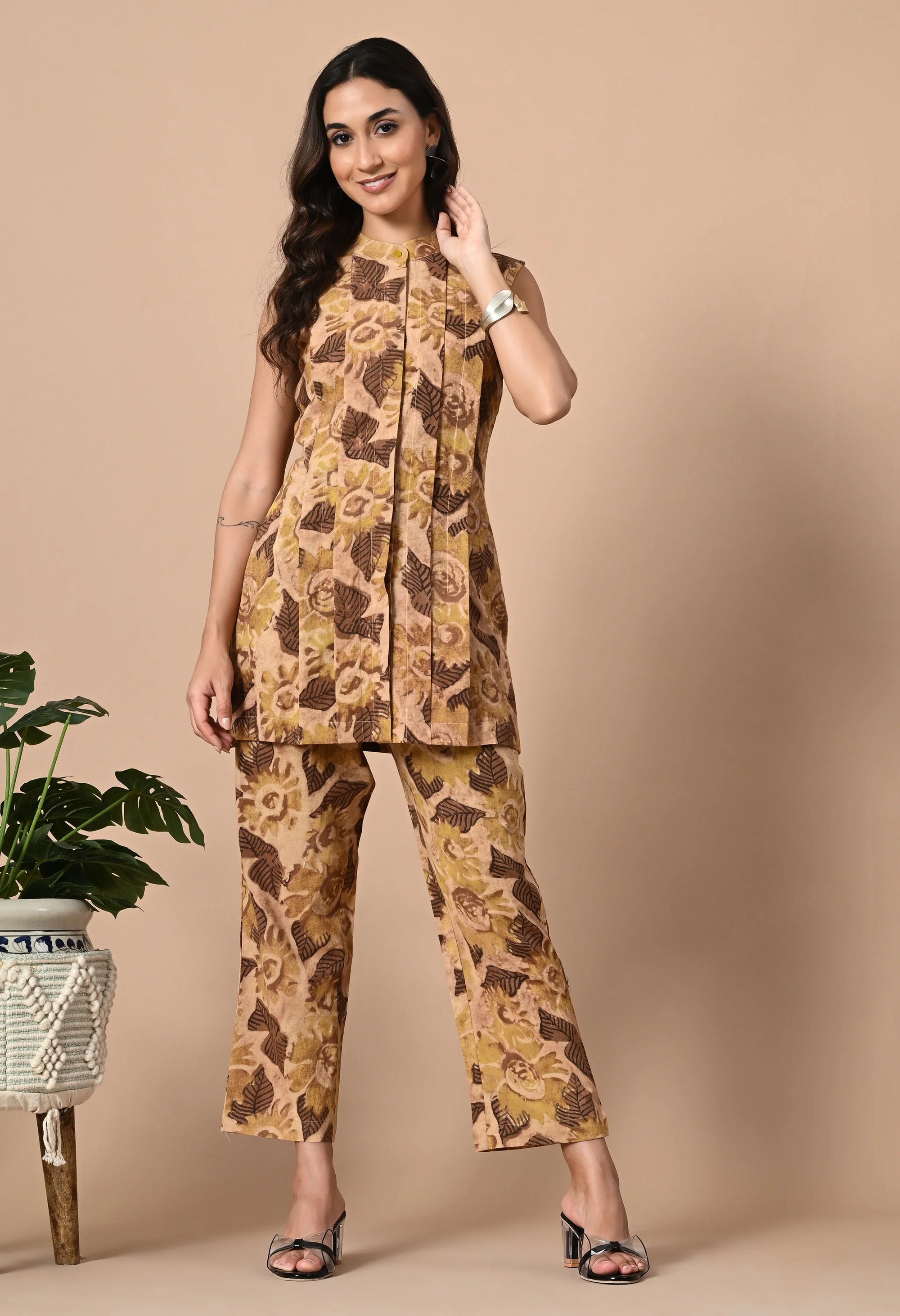 Beige Pleated Kurta Coord Set_2_Trisukh Clothing 