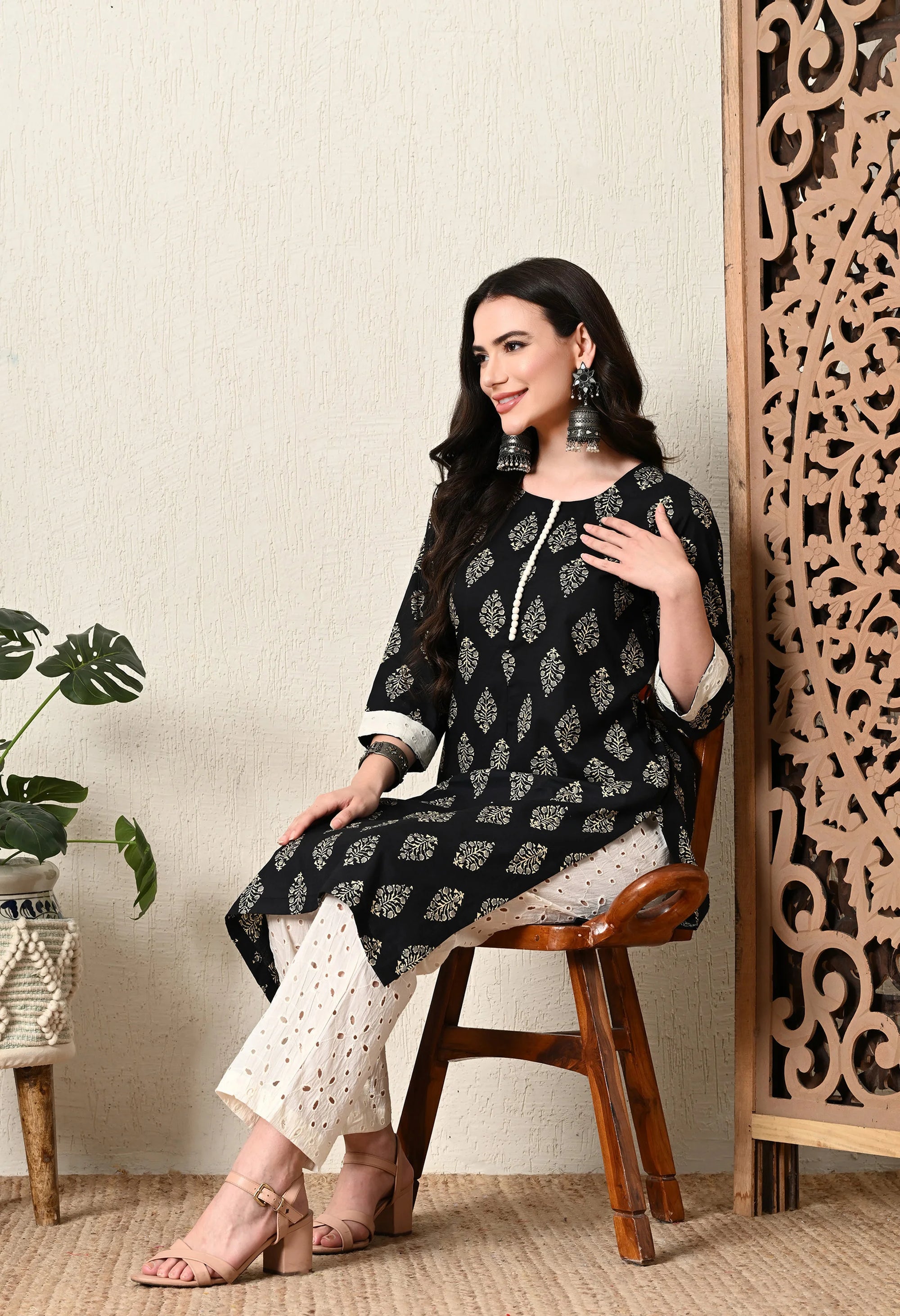 Black and Beige Kurta Set_1_Trisukh Clothing 