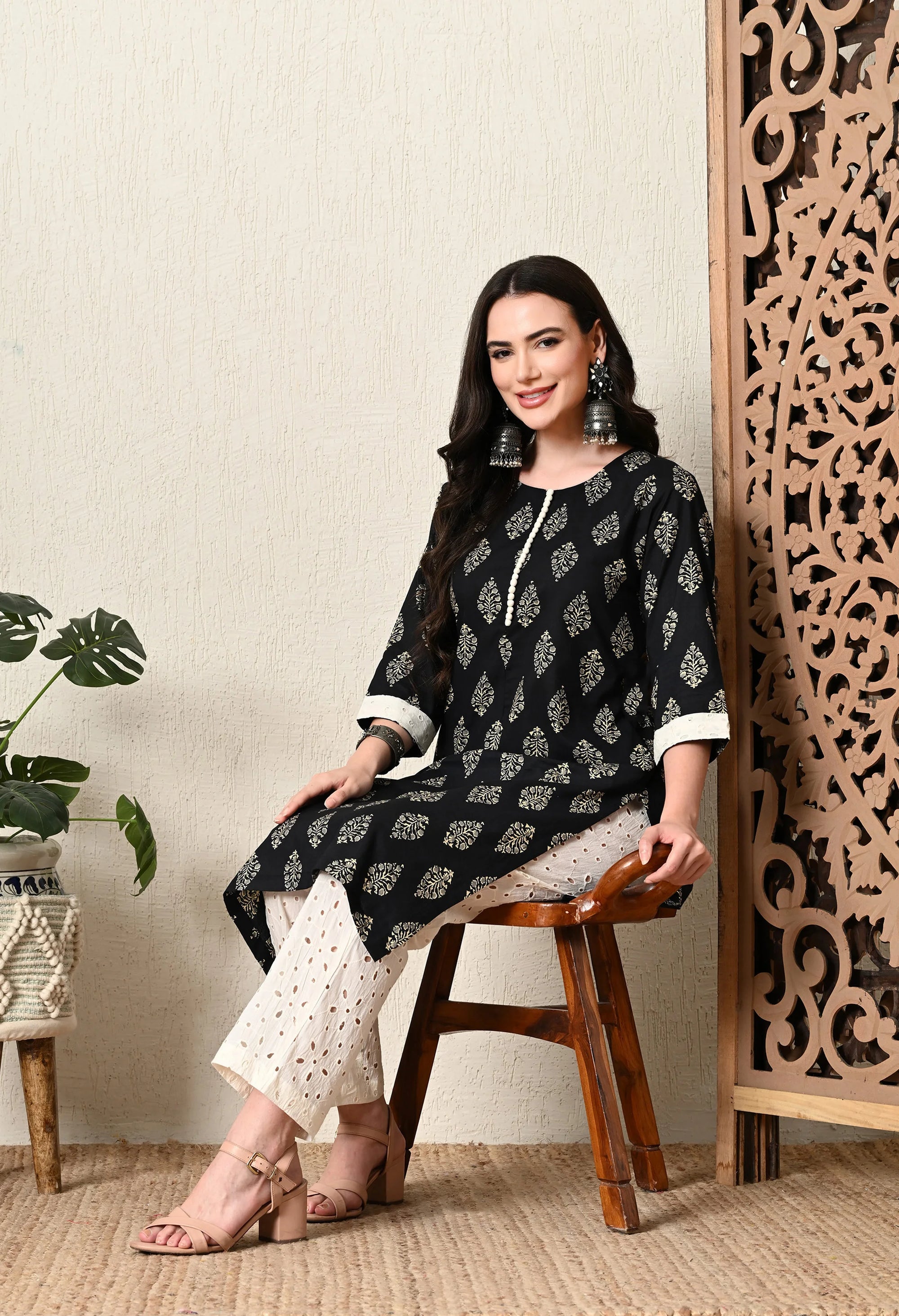 Black and Beige Kurta Set_3_Trisukh Clothing 