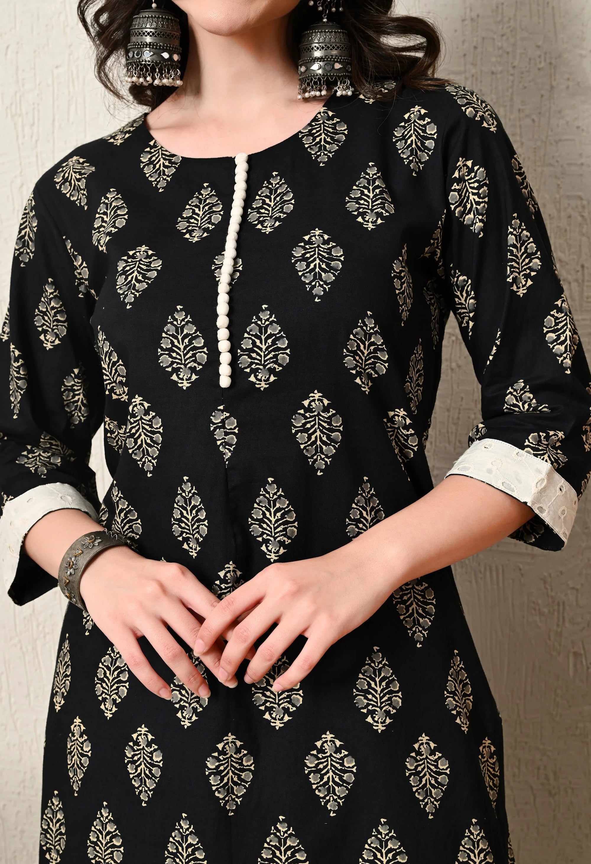 Black and Beige Kurta Set_7_Trisukh Clothing 