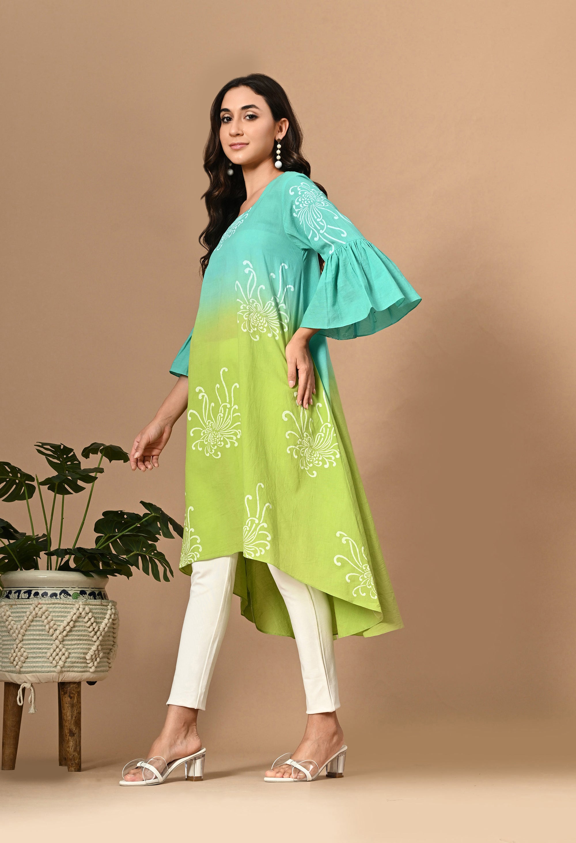Blue Green Asymmetric Ombre Kurta_3_Trisukh Clothing