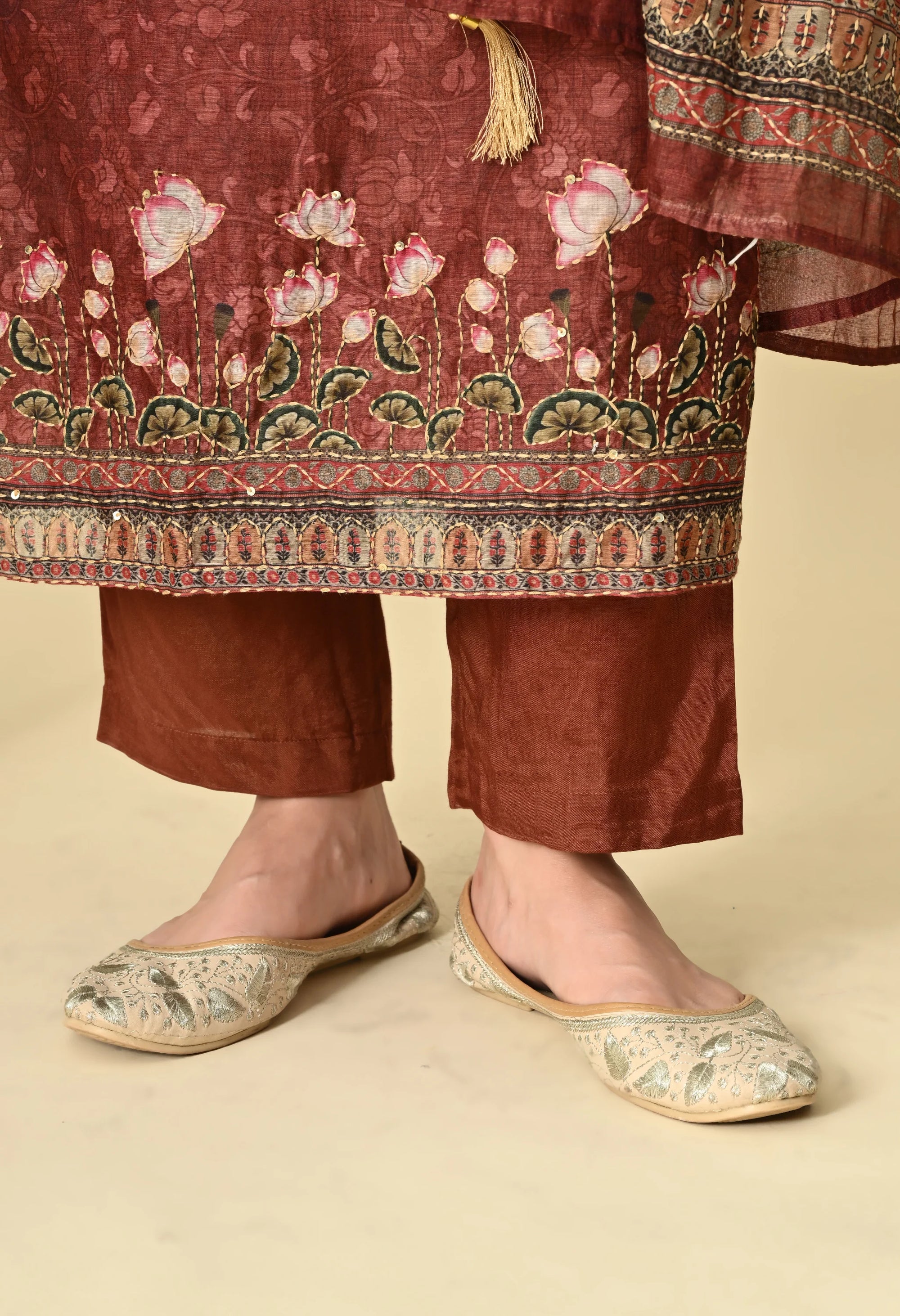 Brown Chanderi Print Kurta Set_2_Trisukh Clothing 