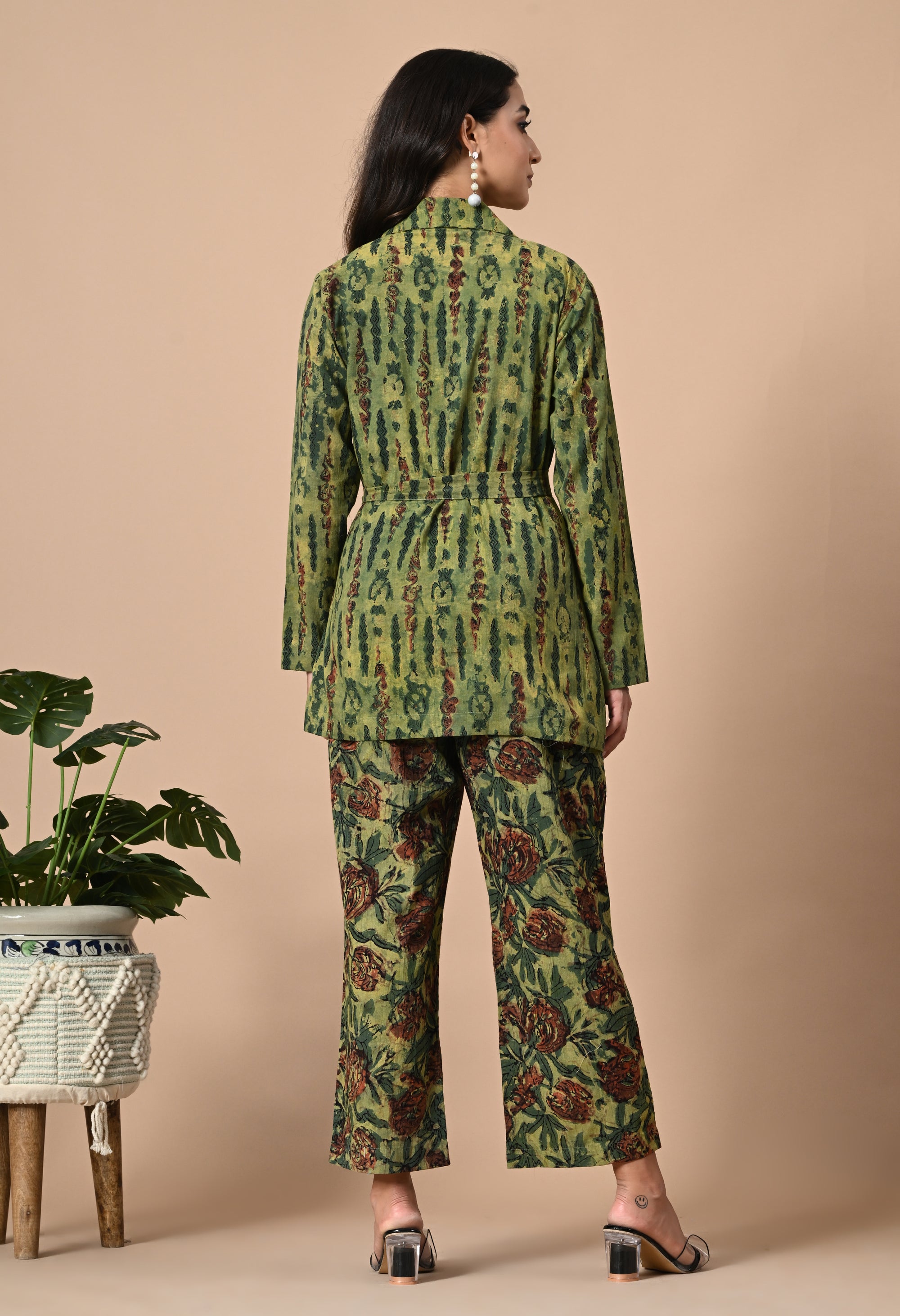 Green Coord Set with Jacket and Belt_3_Trisukh Clothing 