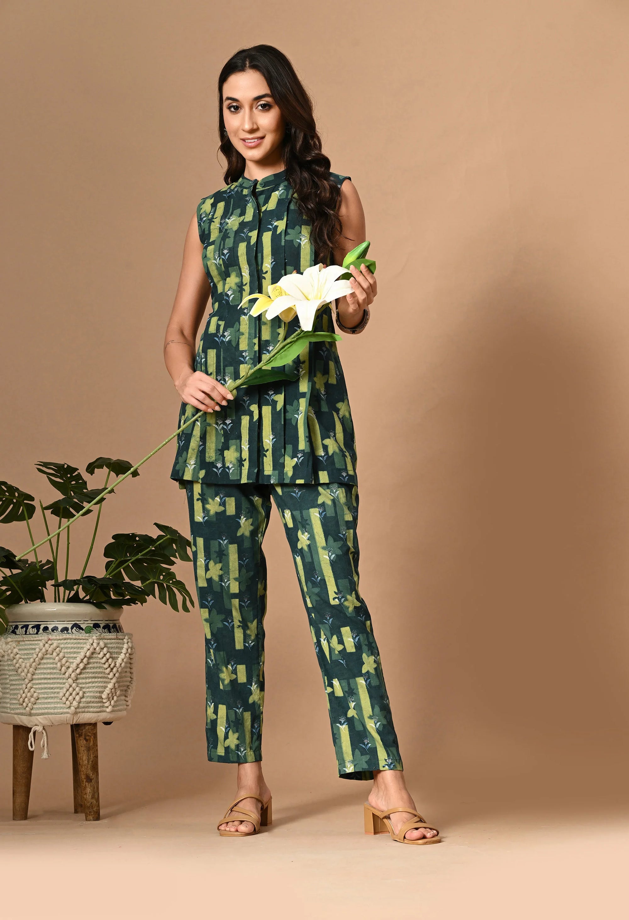 Green Pleated Kurta Coord_5_Trisukh Clothing 
