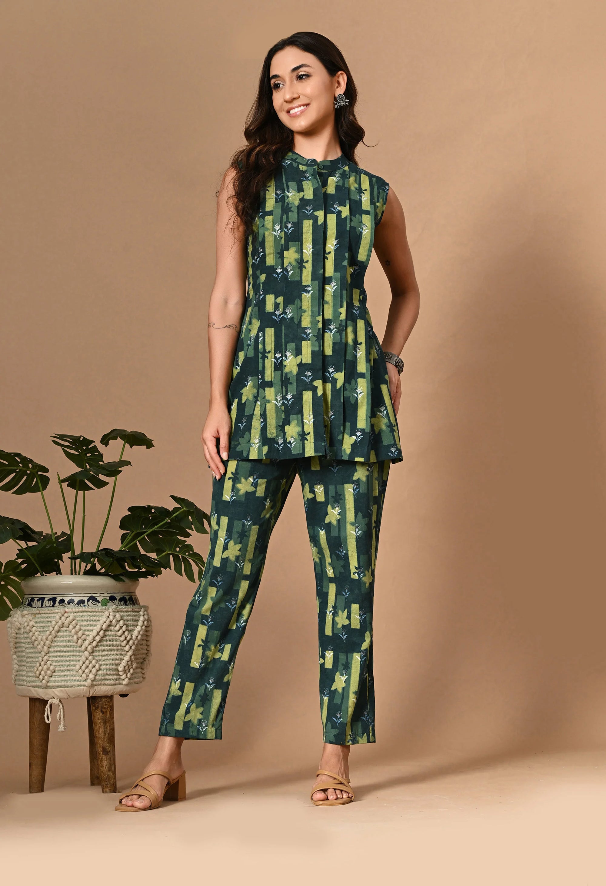 Green Pleated Kurta Coord_6_Trisukh Clothing 