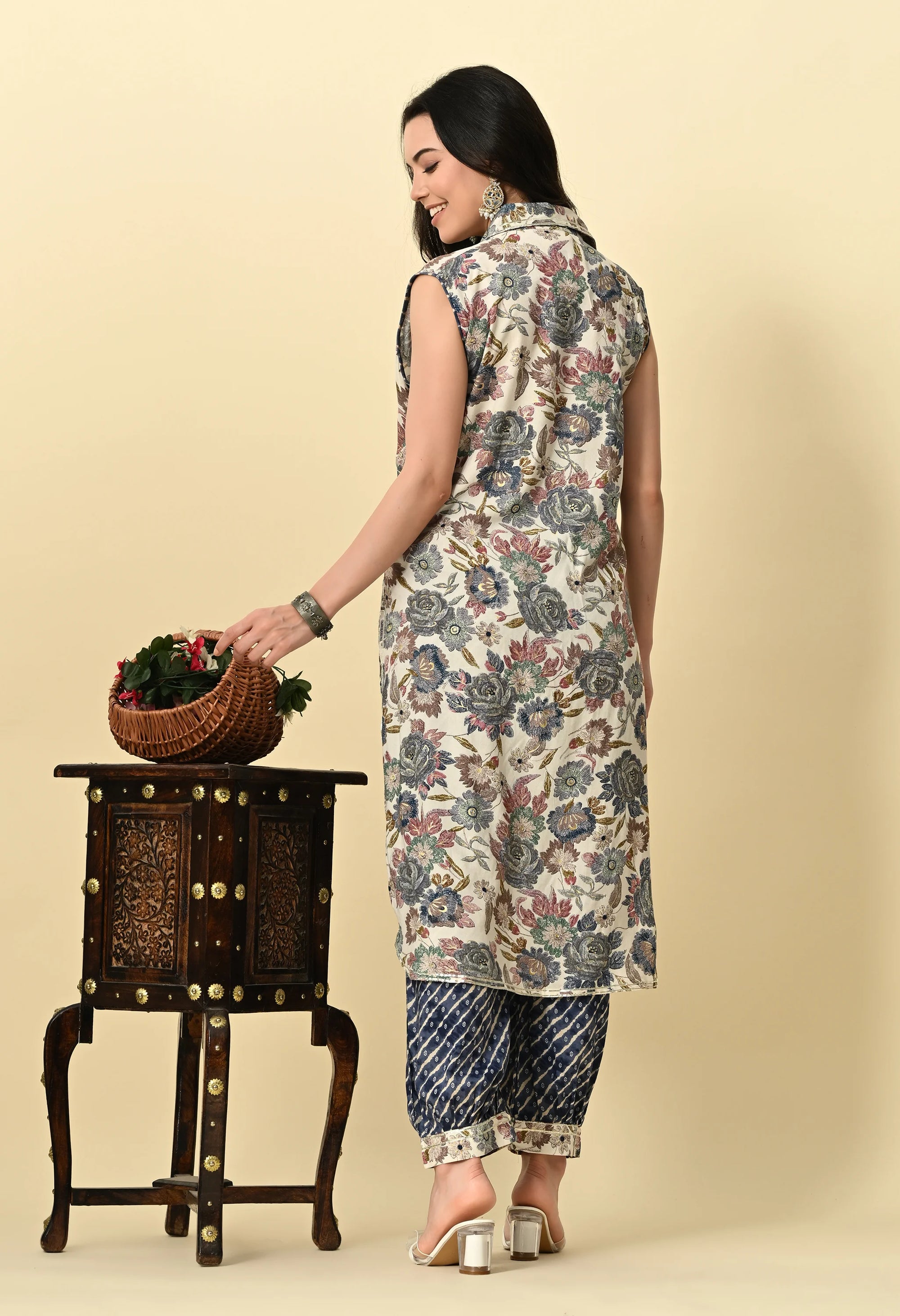 Grey Afghani Salwar Kurta Set_5_Trisukh Clothing 