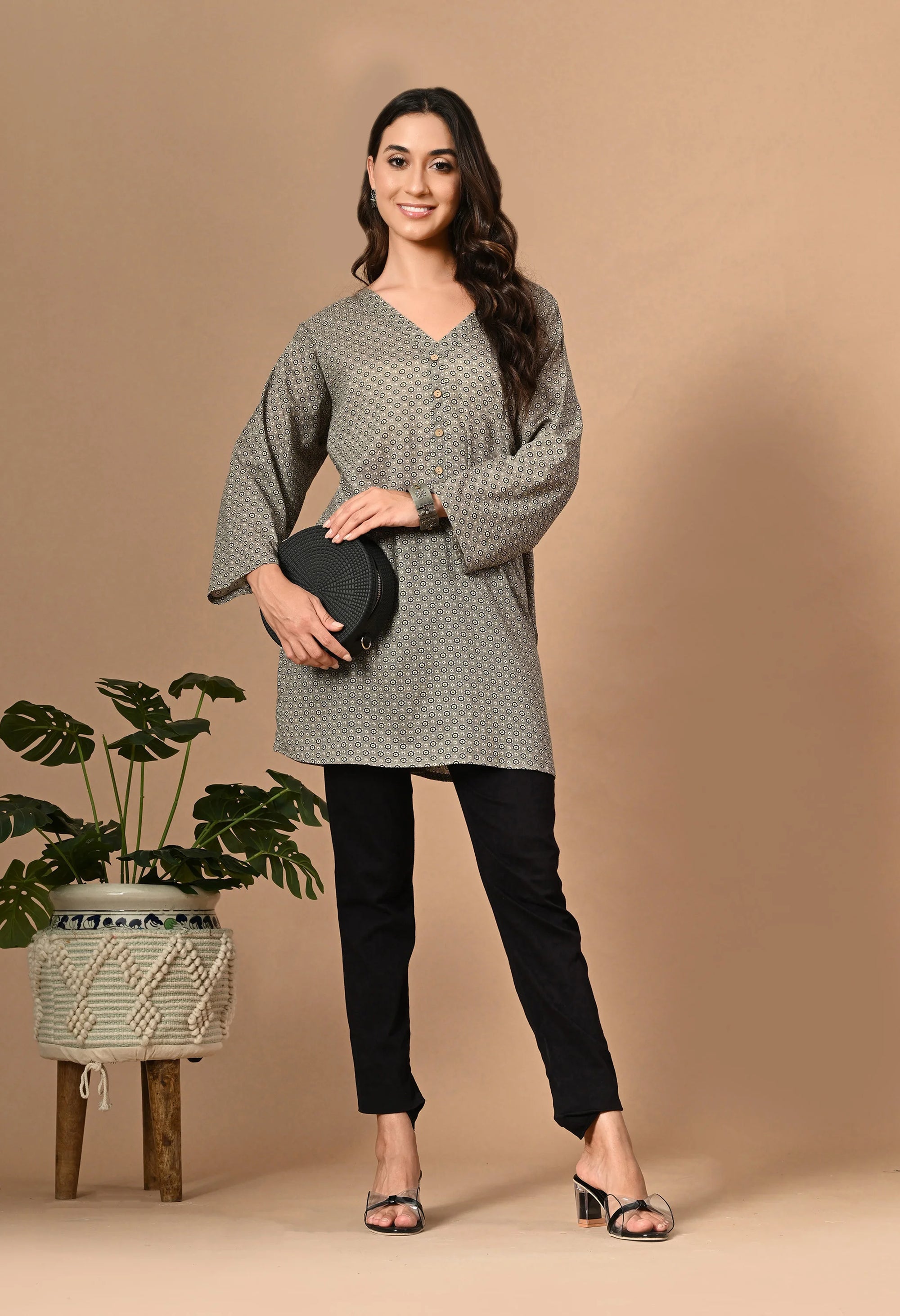 Grey Short Kurti_1_Trisukh Clothing 