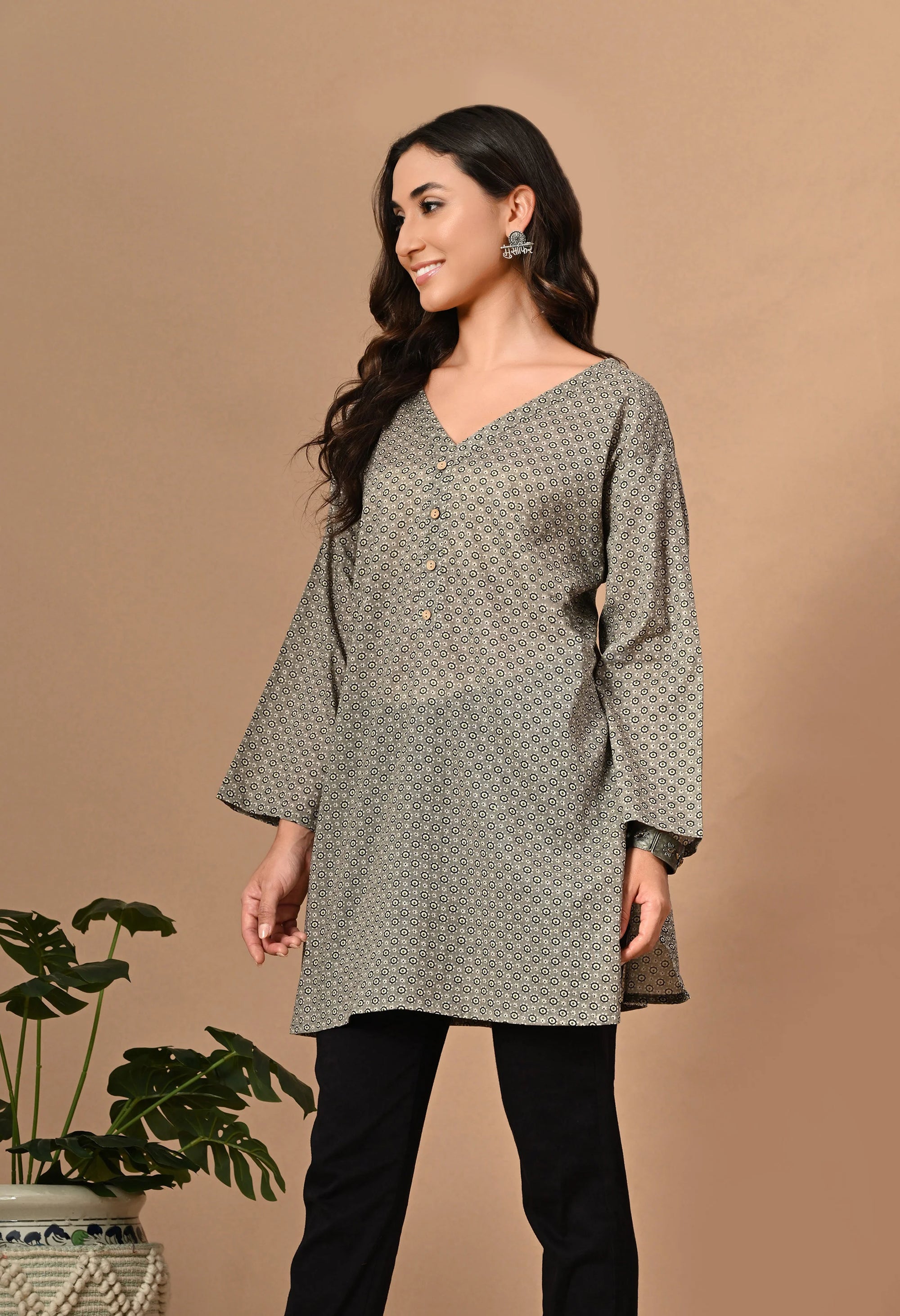 Grey Short Kurti_4_Trisukh Clothing 