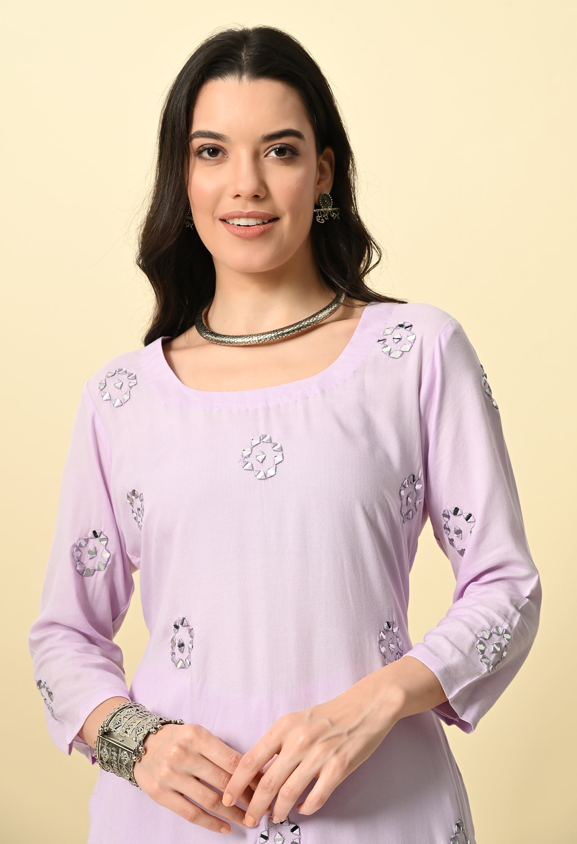 Lilac Embroidered Kurta Set_5_Trisukh Clothing