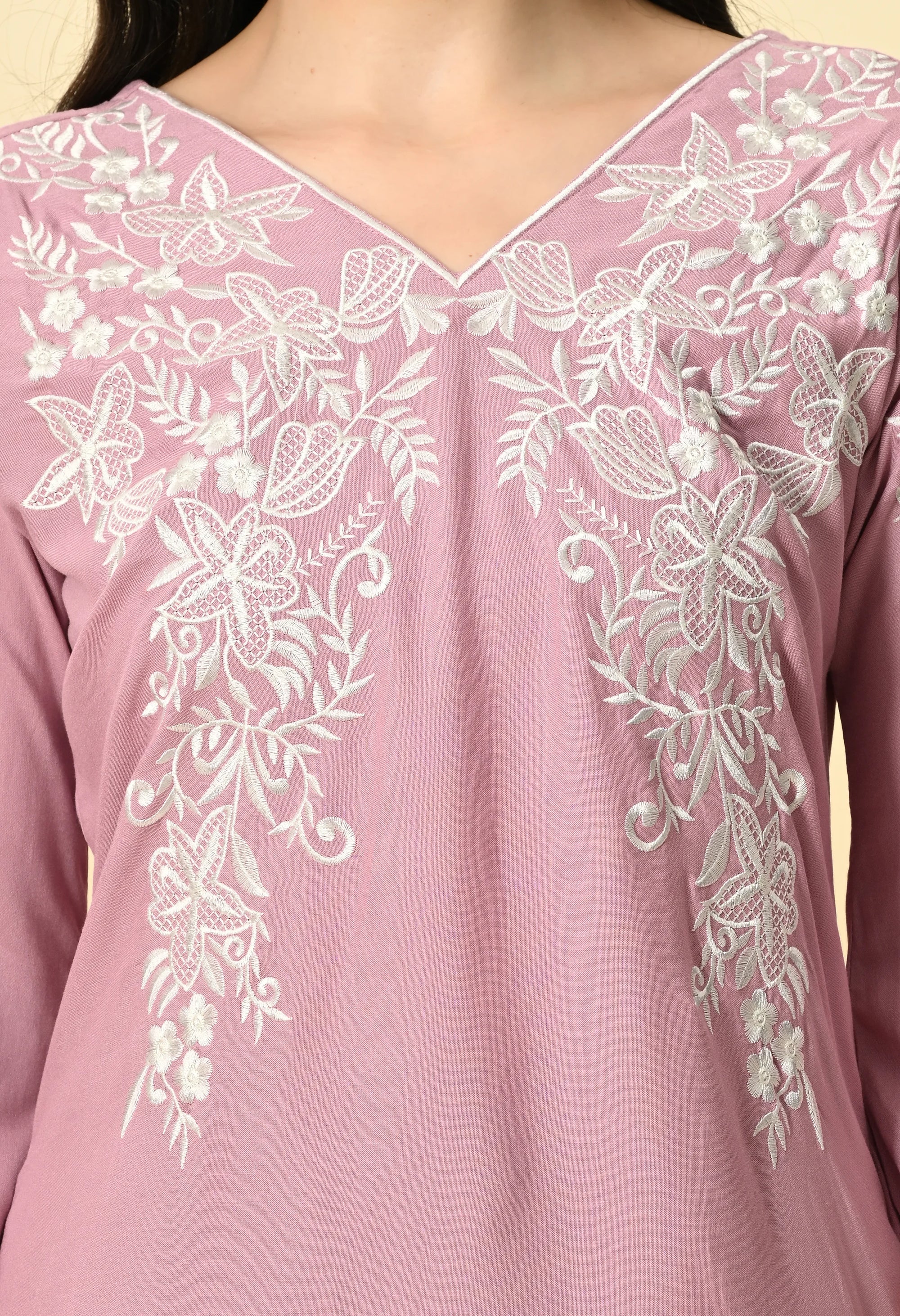 Mauve Embroidered Kurta Pant Set_6_Trisukh Clothing 