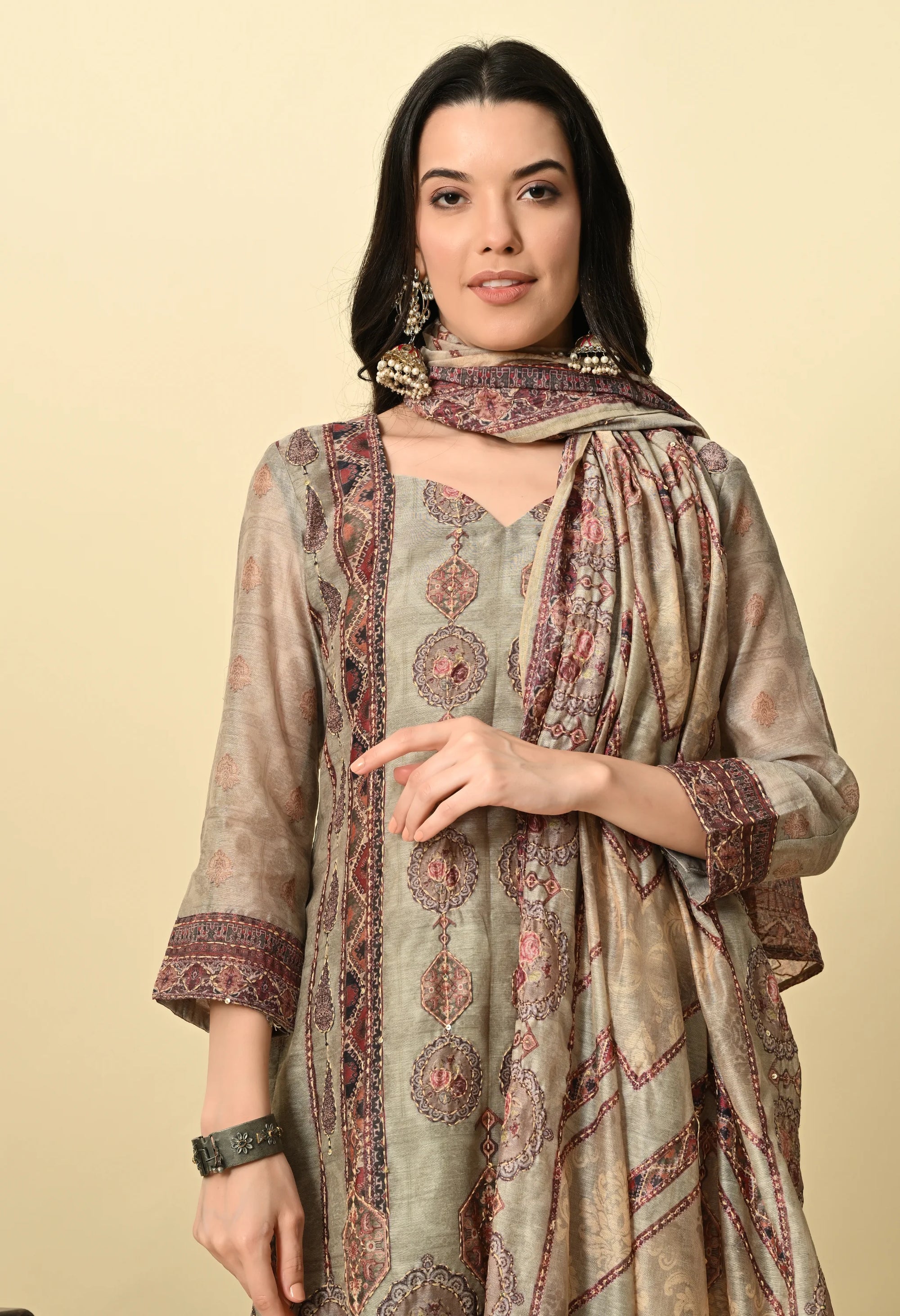 Olive Green Chanderi Print Kurta Set_1_Trisukh Clothing