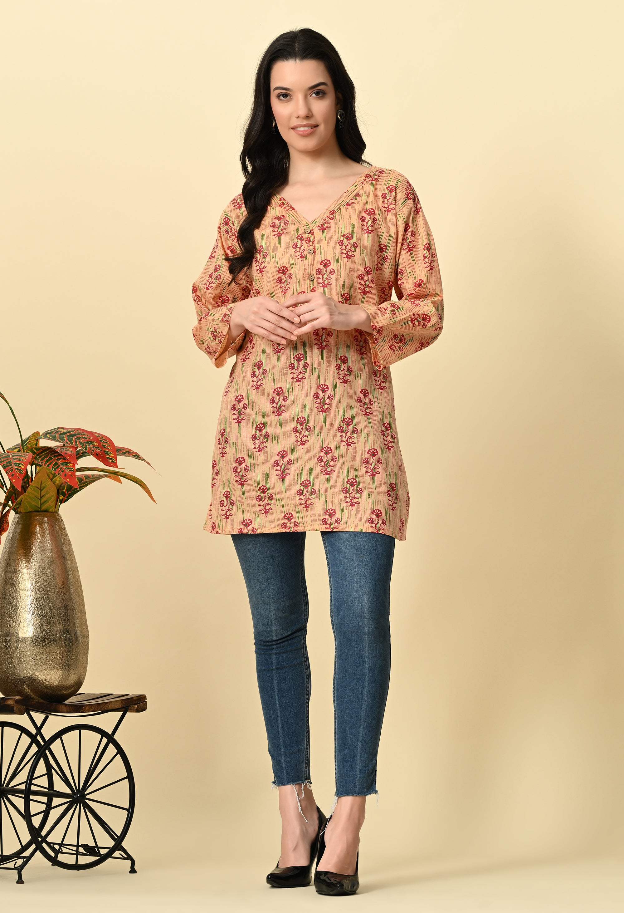 Peach Printed Short Kurti_1_Trisukh Clothing