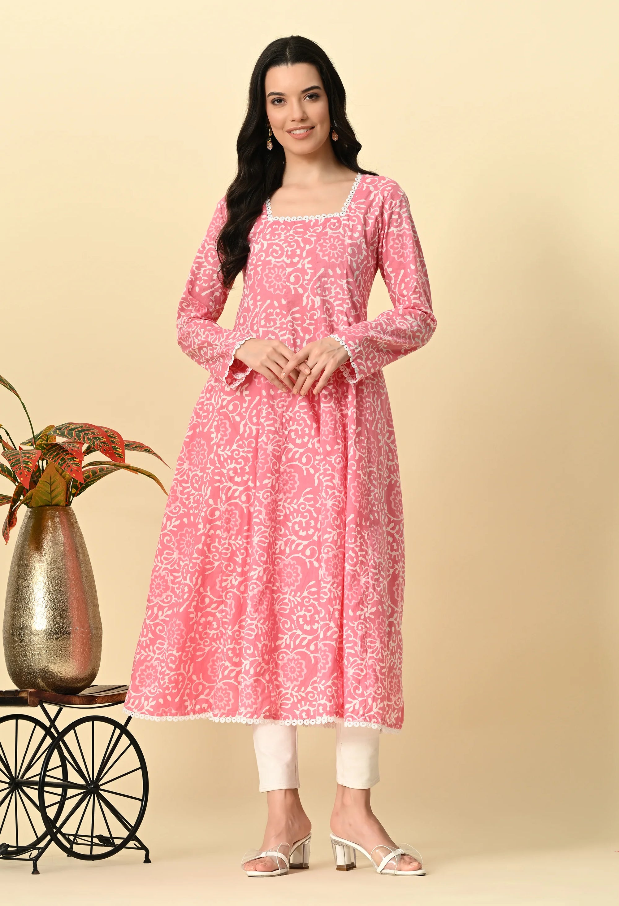 Pink Abstract Print Anarkali Kurta_4_Trisukh Clothing 