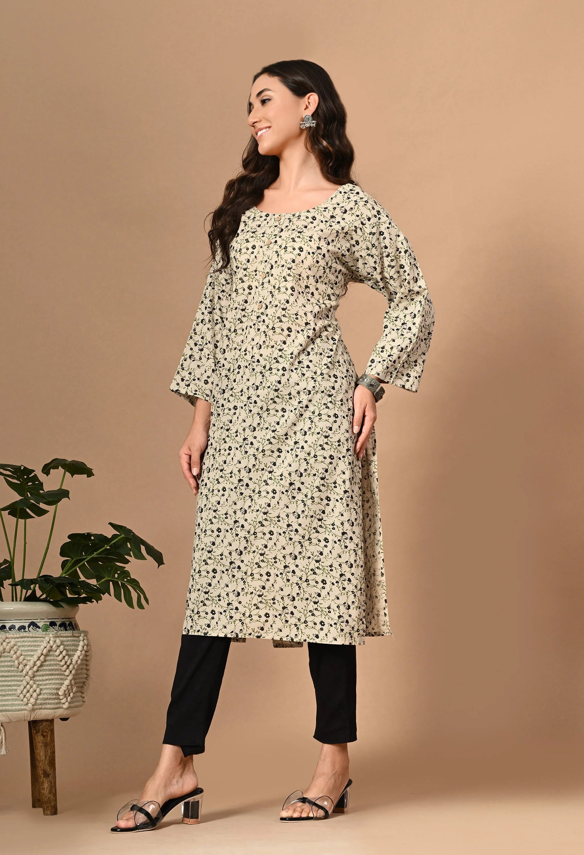 White Printed Cotton Kurti_3_Trisukh Clothing 
