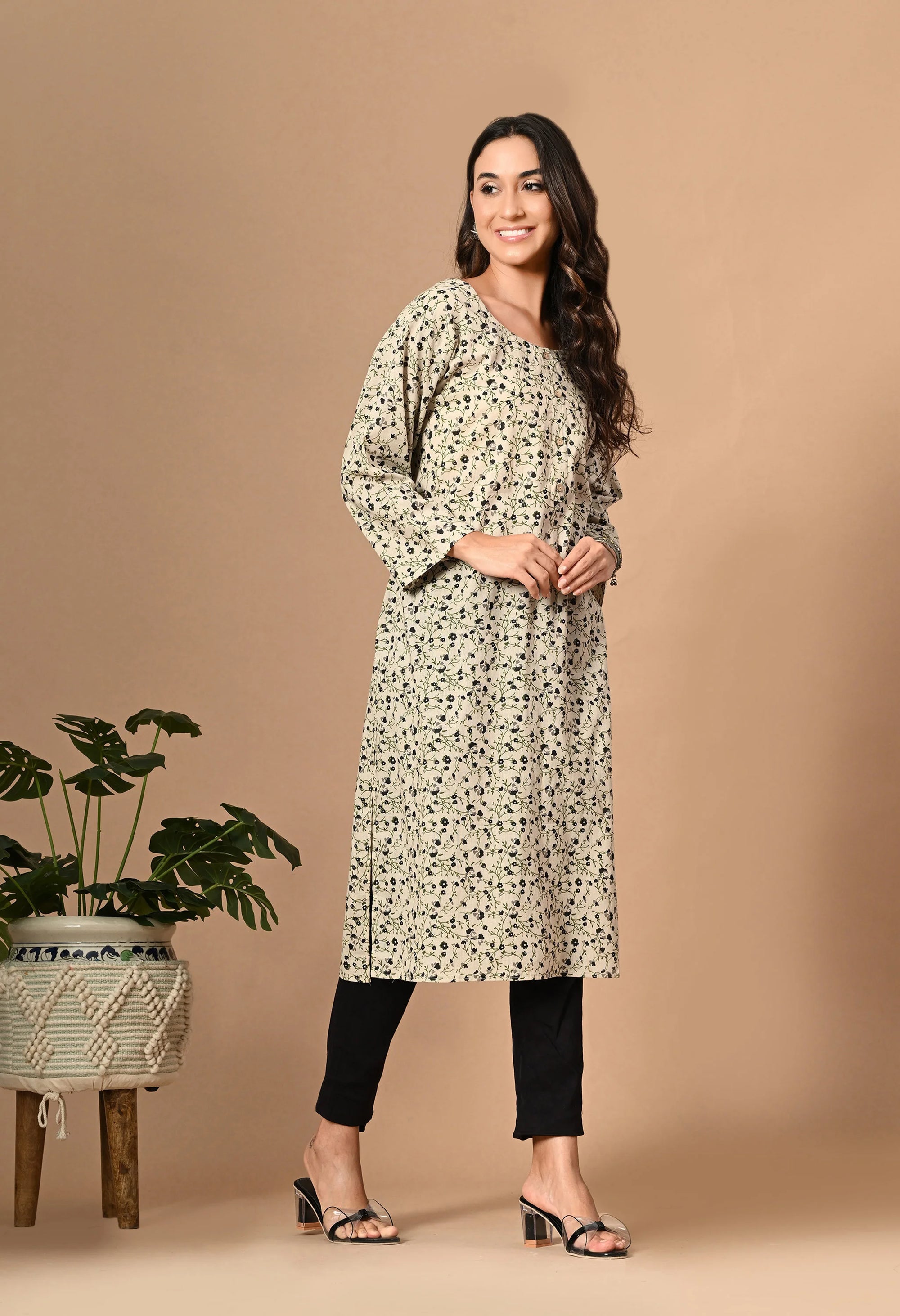 White Printed Cotton Kurti_4_Trisukh Clothing 
